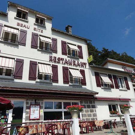 Logis Hotel Le Beau Site Chambon-sur-Lac Eksteriør billede