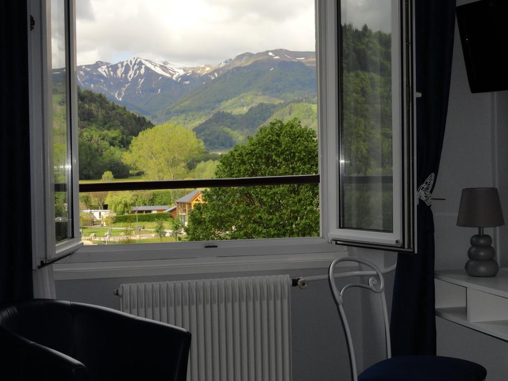 Logis Hotel Le Beau Site Chambon-sur-Lac Eksteriør billede